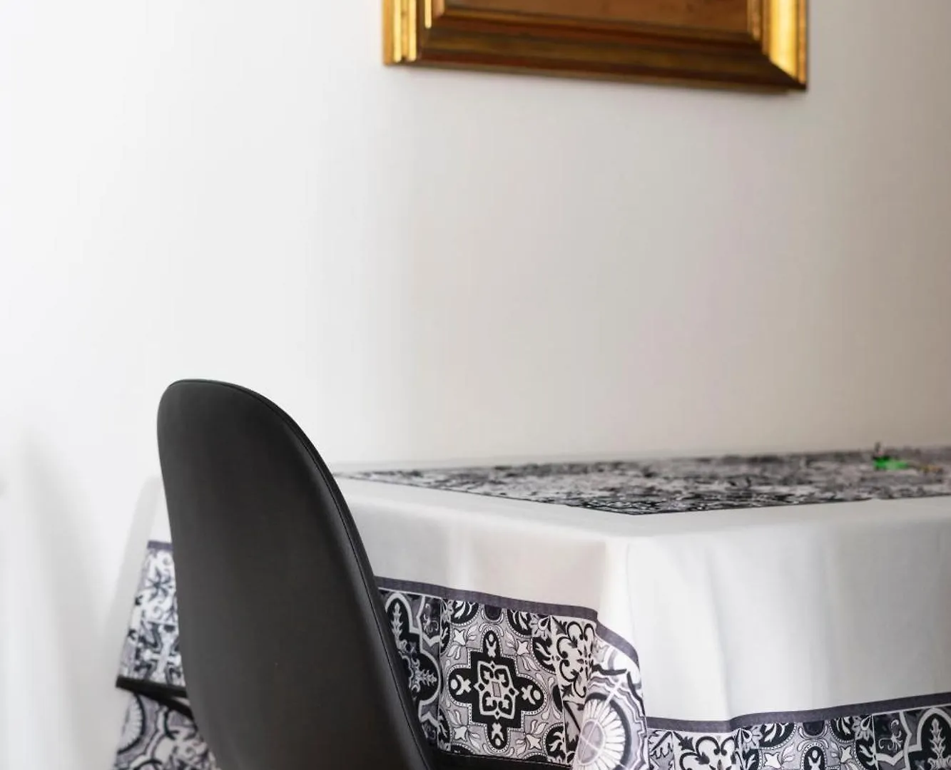 Toselli Apartment With Terrace Florence