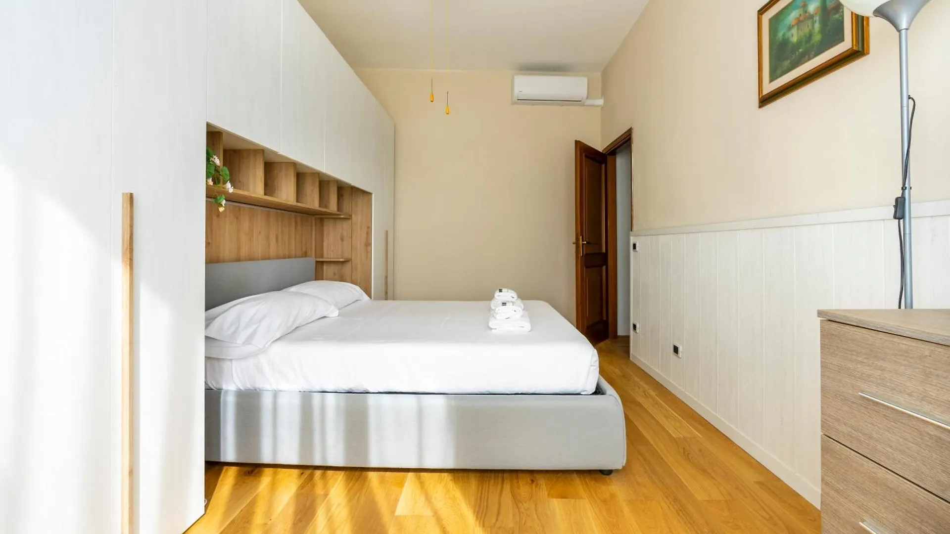 Toselli Apartment With Terrace Florence Italy